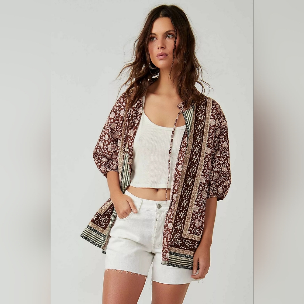 We The Free Border Batik Buttondown Top, Size XS, Brown, GUC